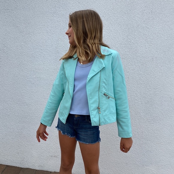 Leather jacket - Picture 2 of 4